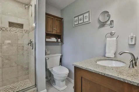 11 Erik Street Merrimack NH 03054