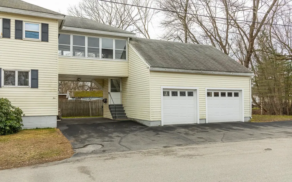 24 Speaker Street Keene NH 03431