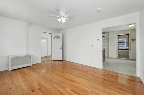 19 Grand Avenue Nashua NH 03060