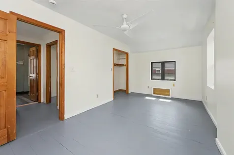 19 Grand Avenue Nashua NH 03060