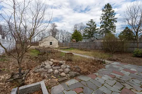 19 Grand Avenue Nashua NH 03060