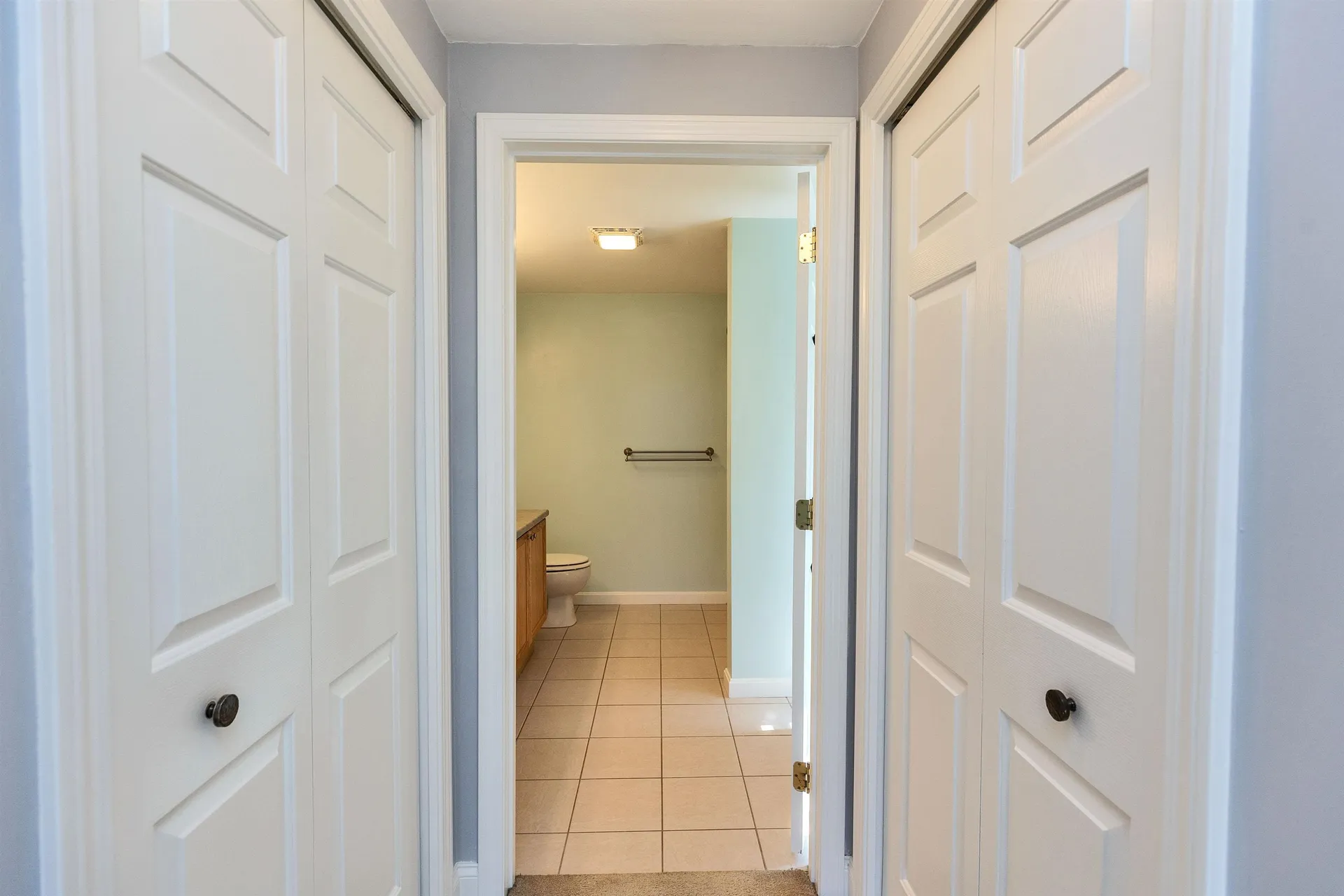 16 Vista Ridge Drive Londonderry NH 03053