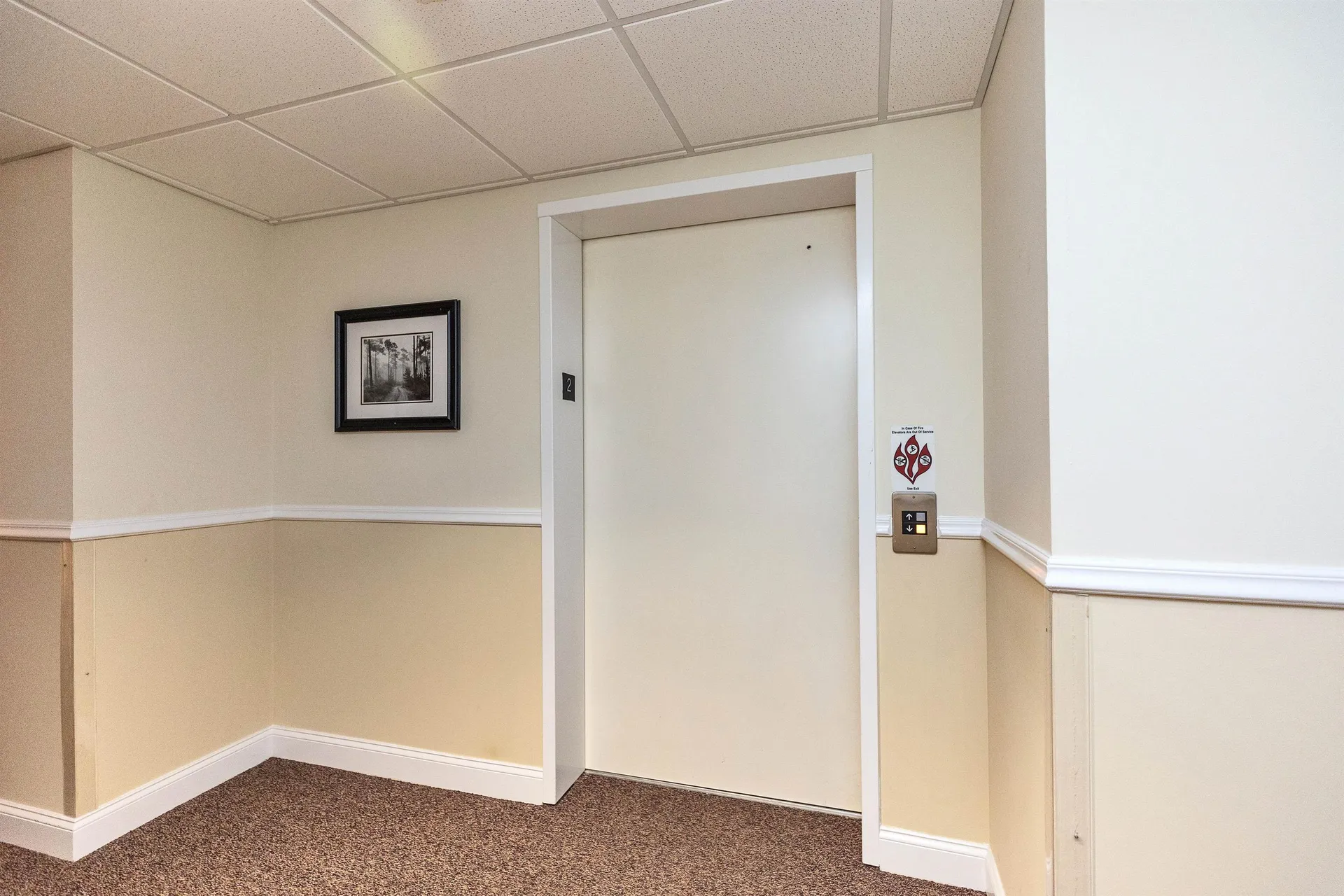 16 Vista Ridge Drive Londonderry NH 03053