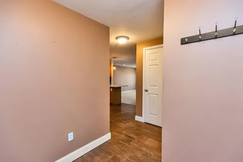 16 Vista Ridge Drive Londonderry NH 03053
