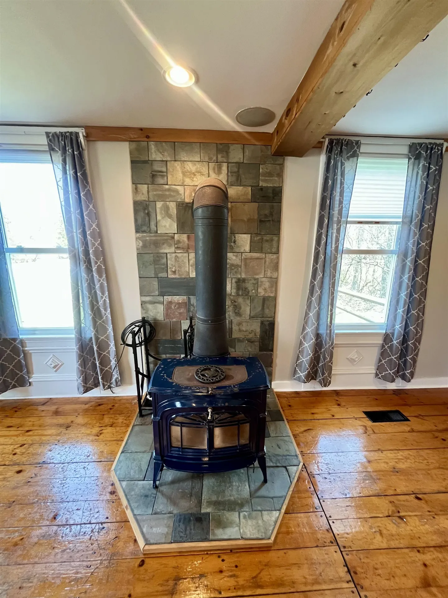1622 Vt Route 30 Wells VT 05774