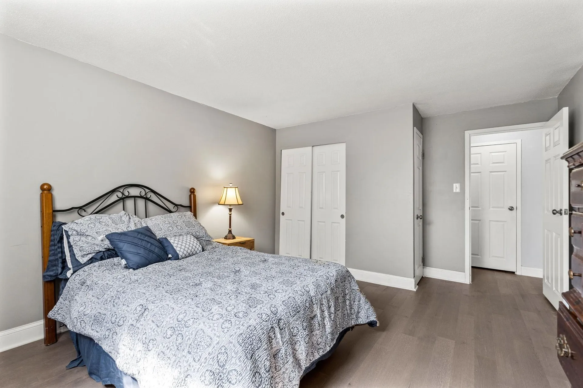2 Silvestri Circle Derry NH 03038