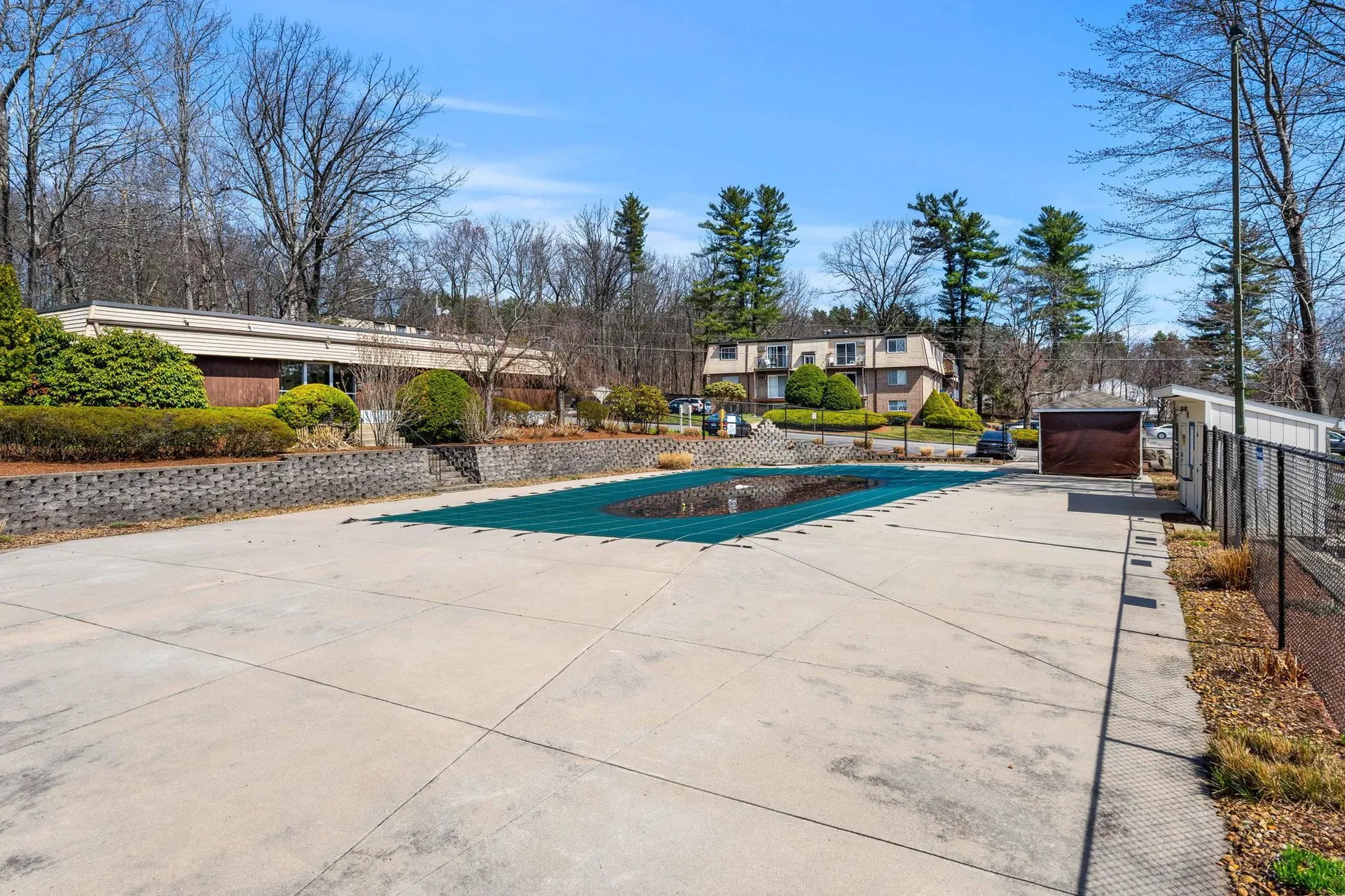 2 Silvestri Circle Derry NH 03038