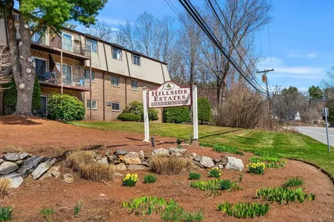 2 Silvestri Circle Derry NH 03038
