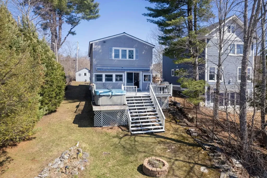 17 West Crystal Haven Road Castleton VT 05735