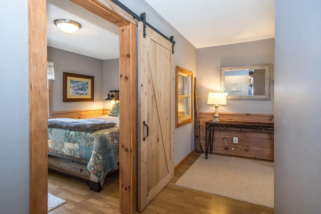 17 West Crystal Haven Road Castleton VT 05735