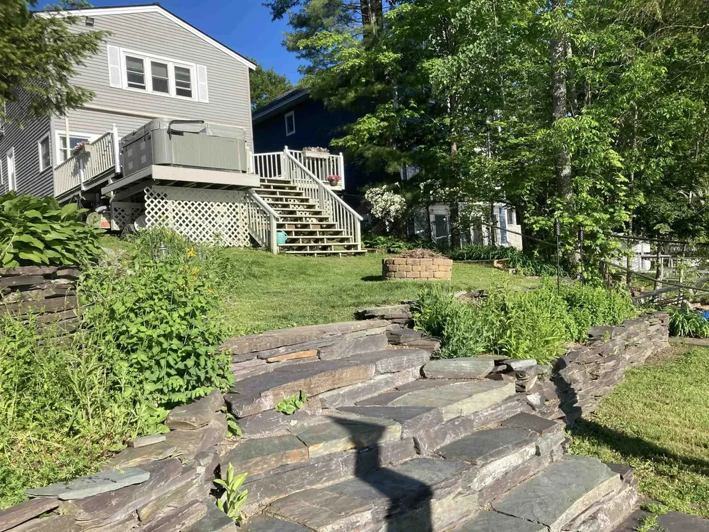 17 West Crystal Haven Road Castleton VT 05735