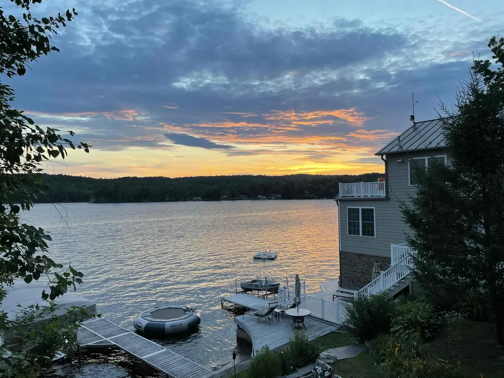 17 West Crystal Haven Road Castleton VT 05735