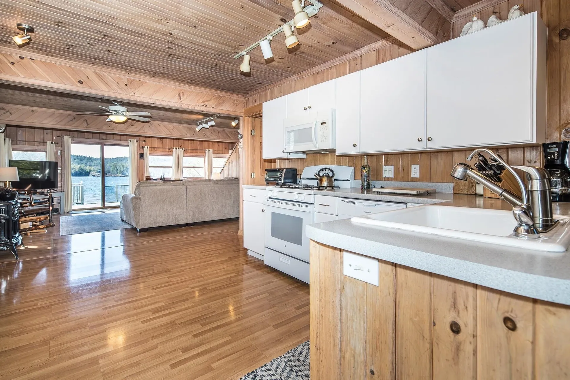 17 West Crystal Haven Road Castleton VT 05735