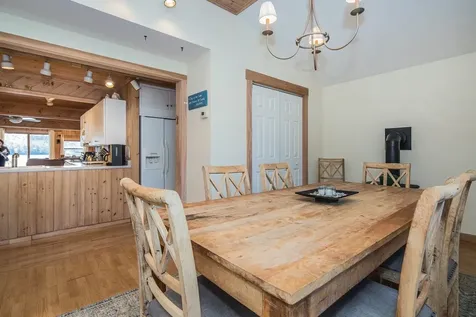 17 West Crystal Haven Road Castleton VT 05735