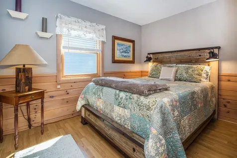 17 West Crystal Haven Road Castleton VT 05735