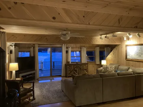 17 West Crystal Haven Road Castleton VT 05735