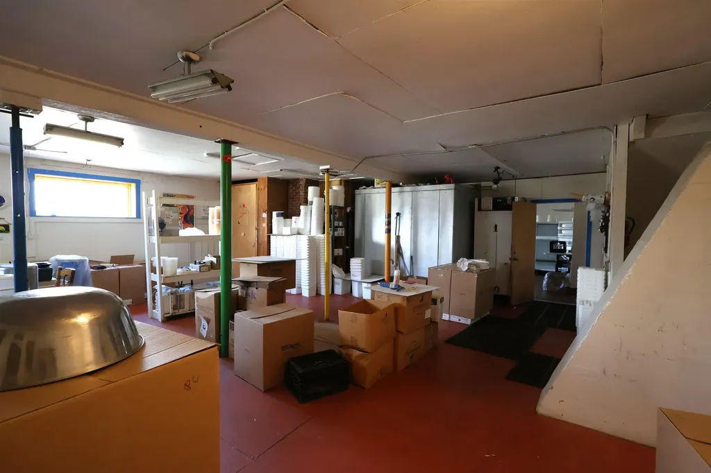 568 North Main Street Hartford VT 05001