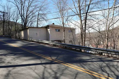 568 North Main Street Hartford VT 05001