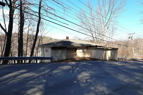 568 North Main Street Hartford VT 05001