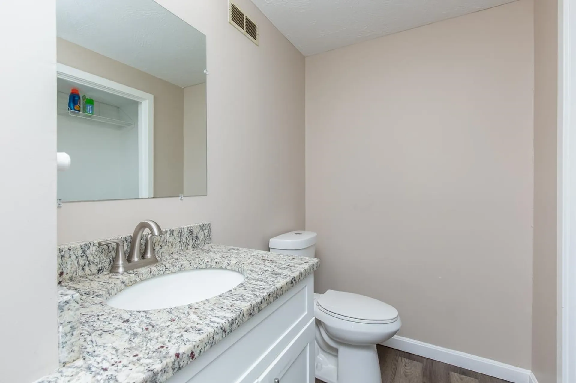 5 Tsienneto Road Derry NH 03038