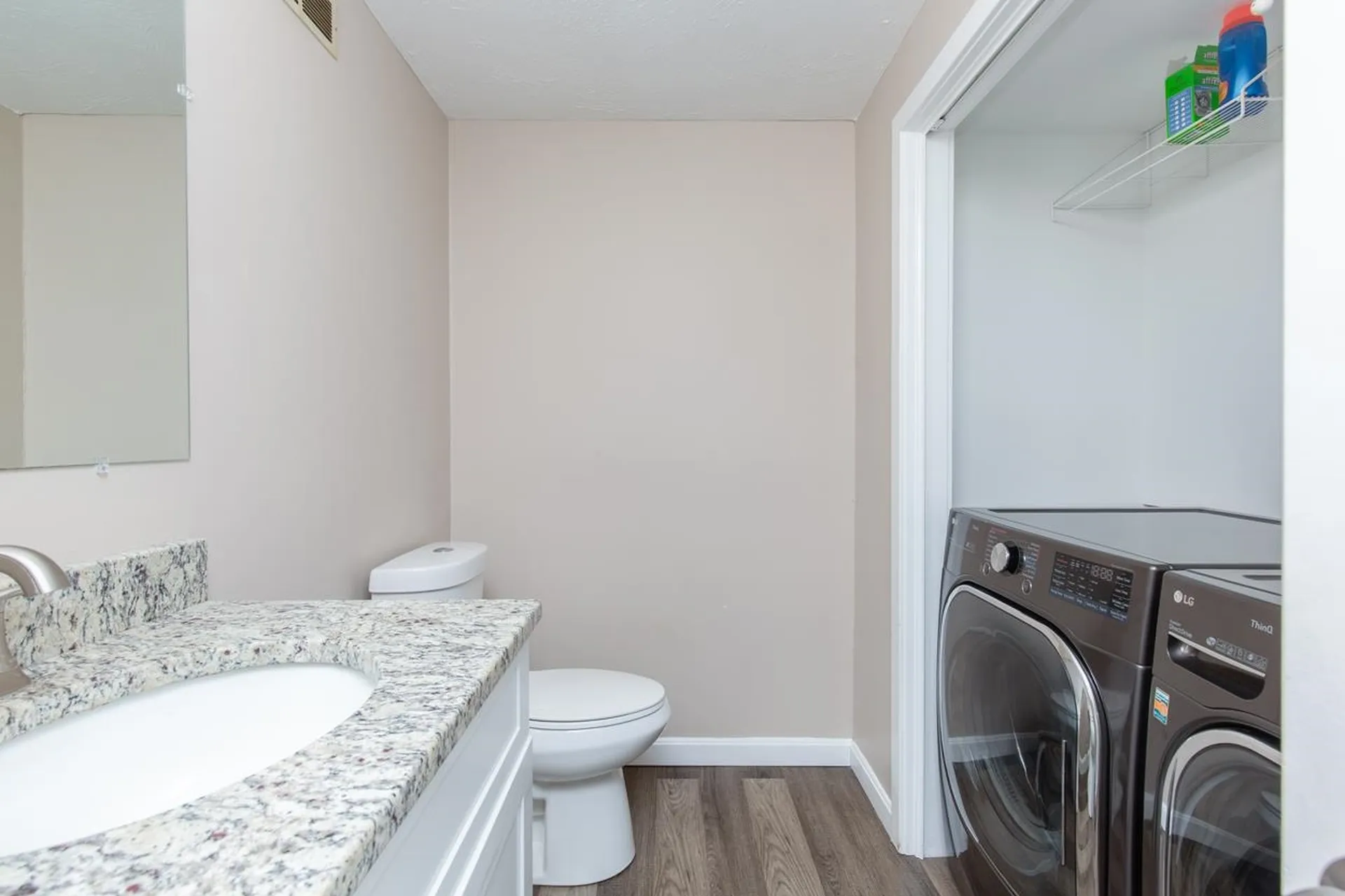 5 Tsienneto Road Derry NH 03038