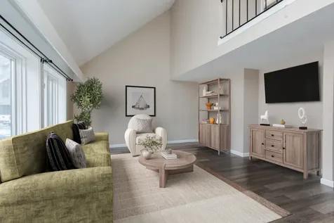 5 Tsienneto Road Derry NH 03038