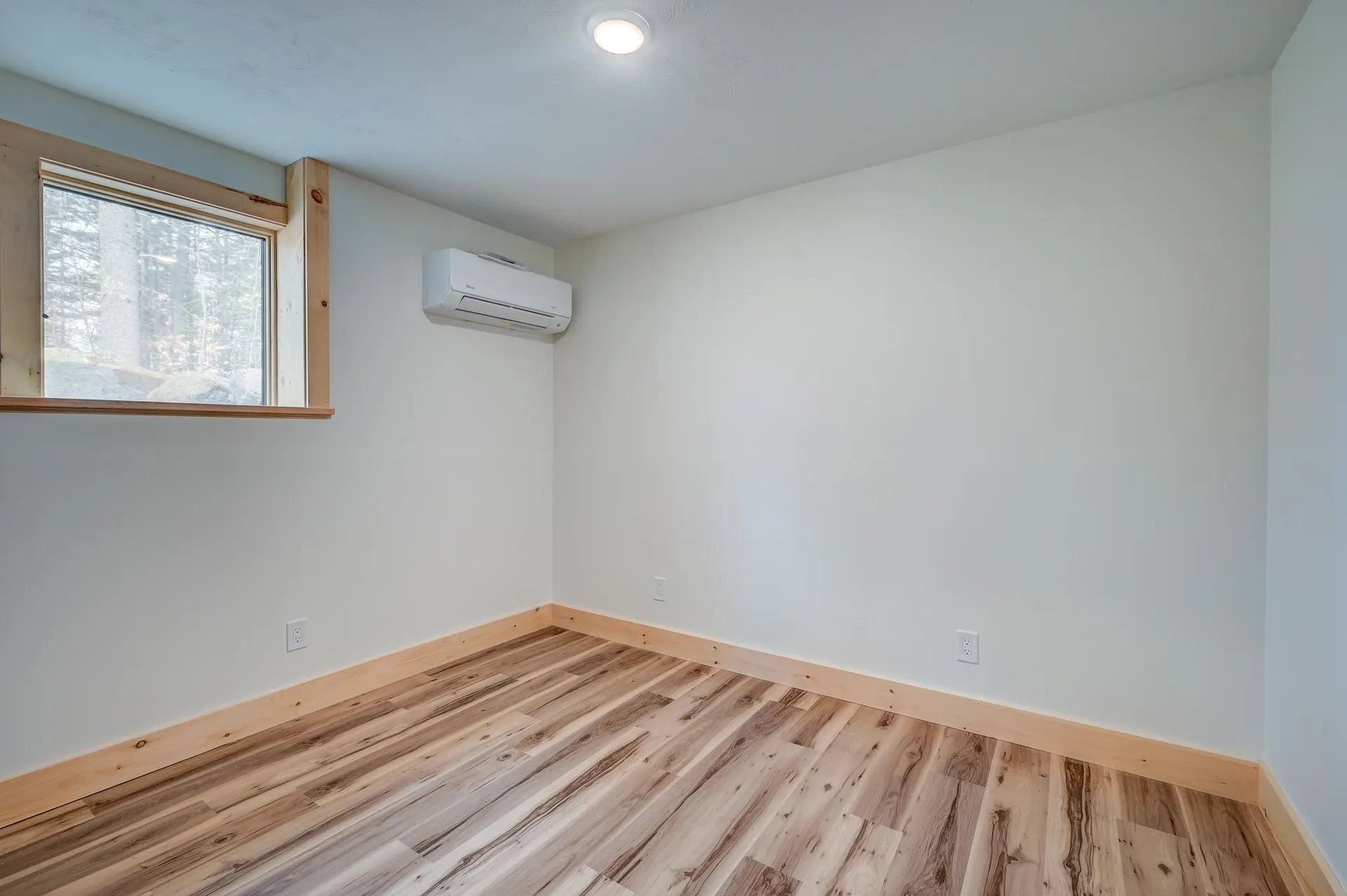 10 Grandval Way Madison NH 03849