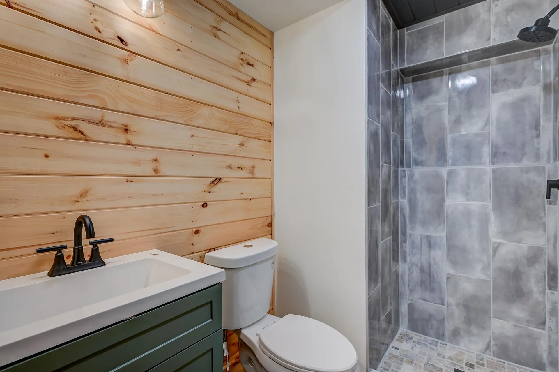 10 Grandval Way Madison NH 03849