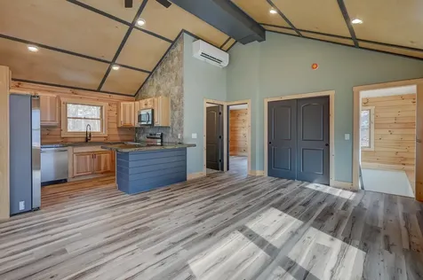 10 Grandval Way Madison NH 03849