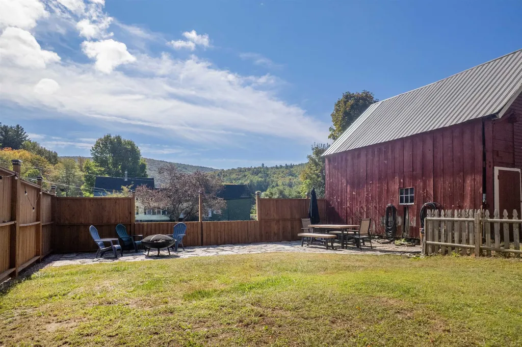 2218 Main Street Cavendish VT 05142