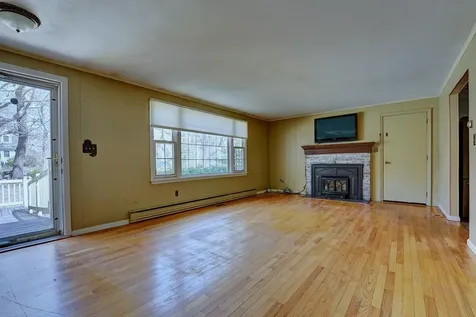 194 Locke Road Rye NH 03870