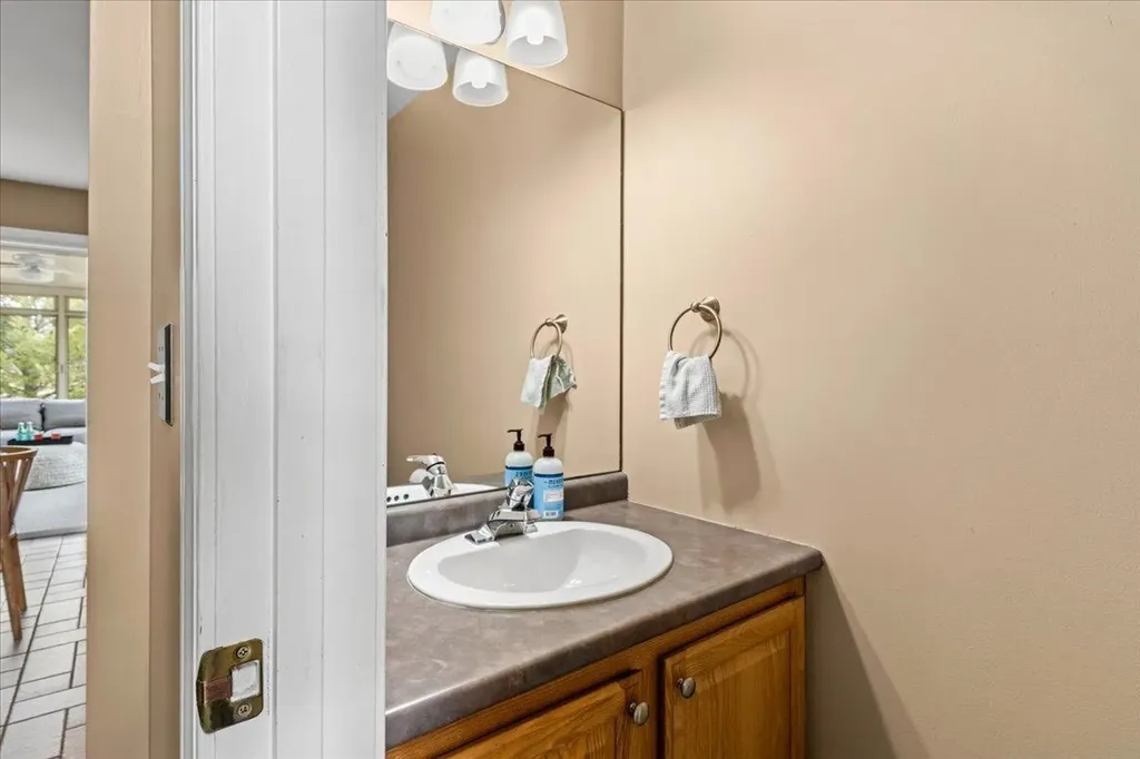 83 Butler Drive South Burlington VT 05403