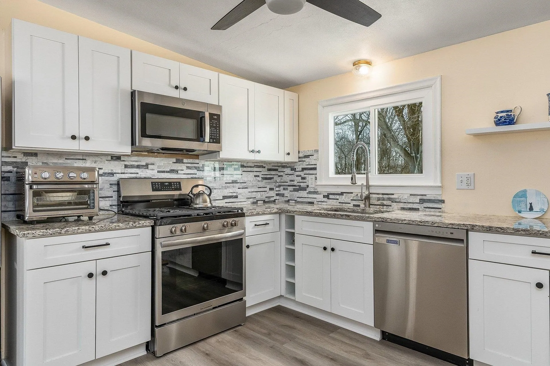 23 Meadow Lane Greenland NH 03840