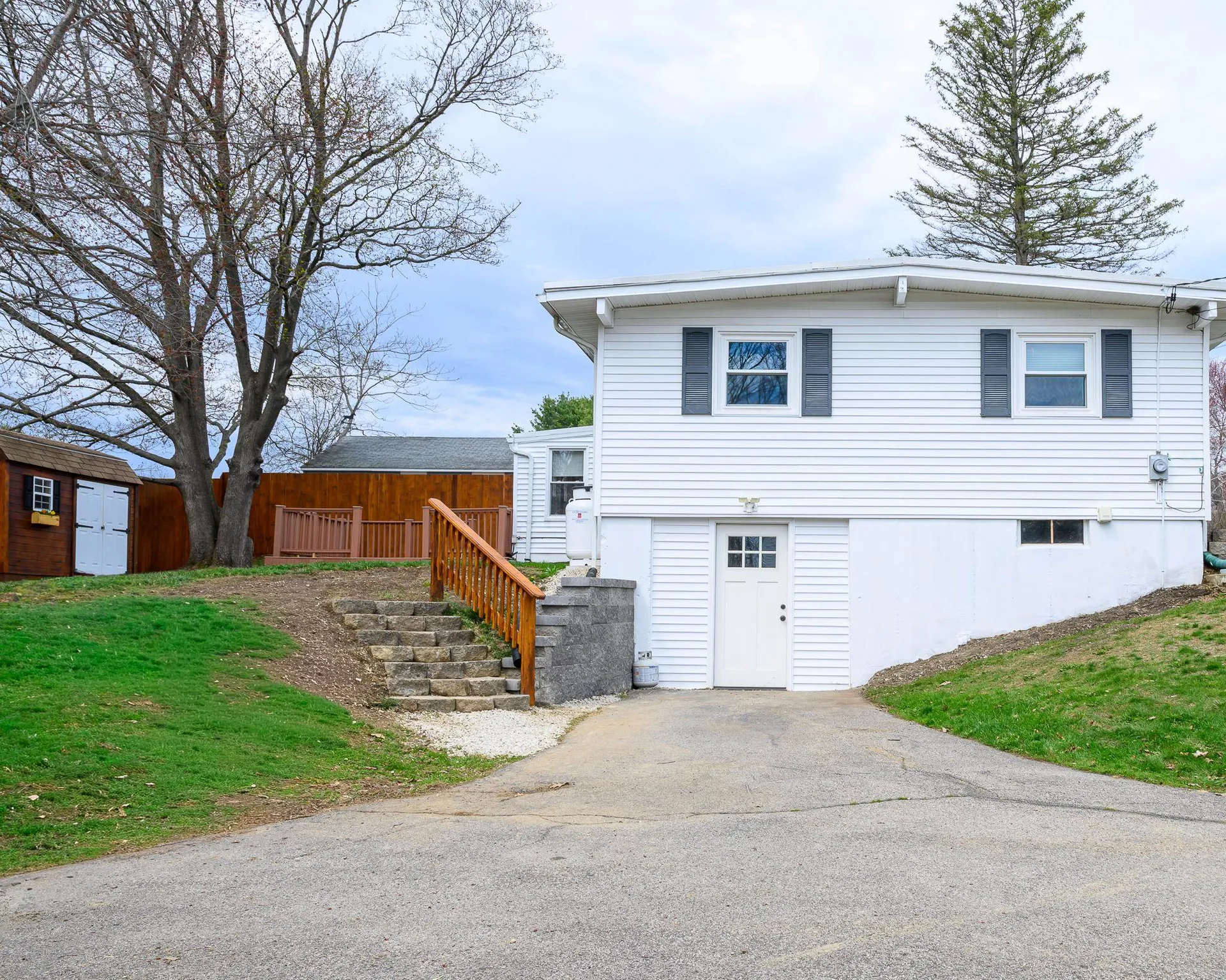 23 Meadow Lane Greenland NH 03840