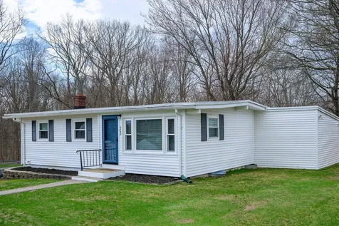 23 Meadow Lane Greenland NH 03840