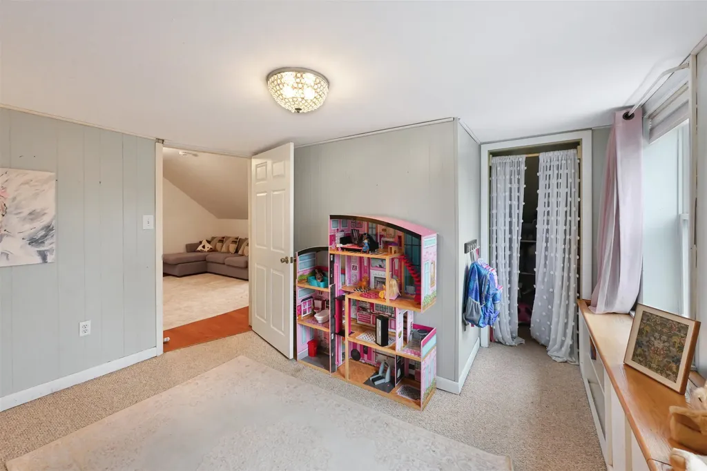 24 Edward Street St. Albans City VT 05478