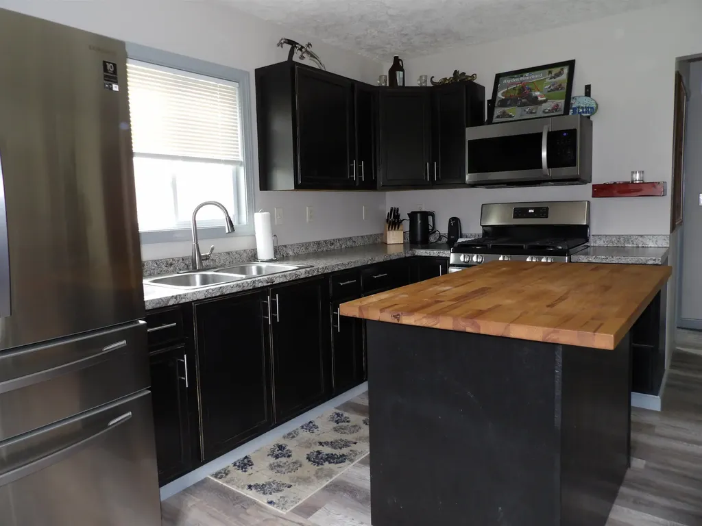 76 Meadowview Lane Mount Holly VT 05758