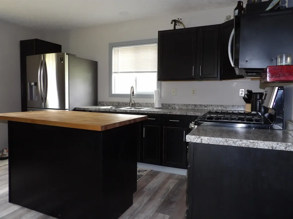 76 Meadowview Lane Mount Holly VT 05758
