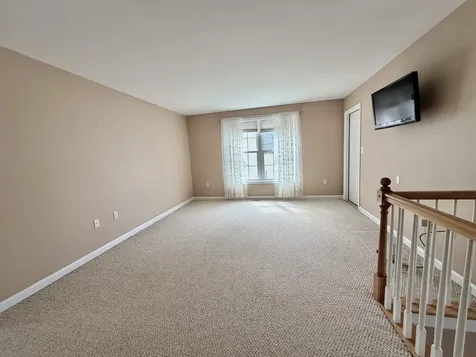 4 Prince Lane Raymond NH 03077