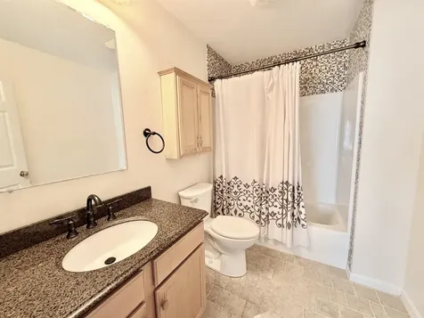 4 Prince Lane Raymond NH 03077