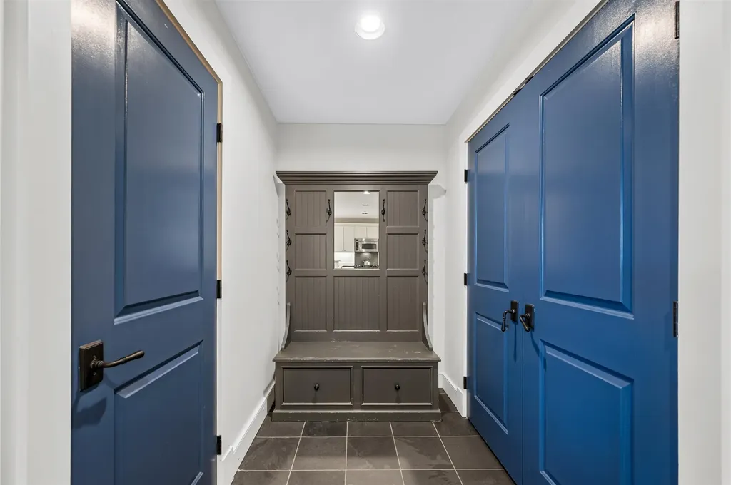 102 Forest Drive Warren VT 05674