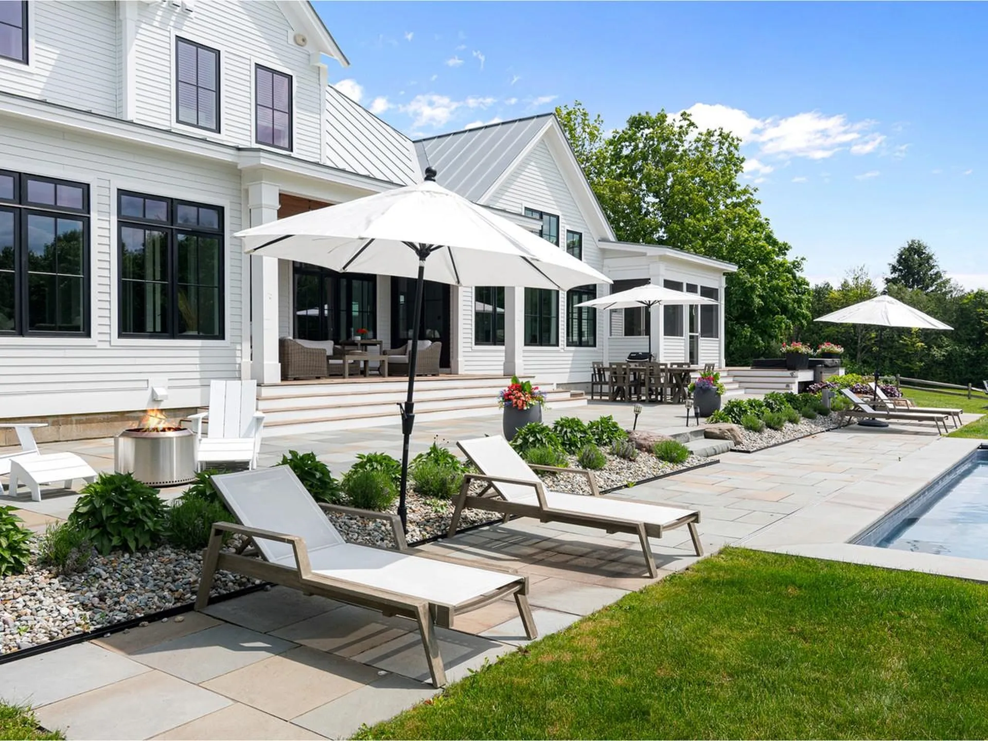 192 Governors Lane Shelburne VT 05482