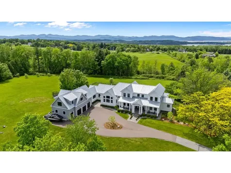 192 Governors Lane Shelburne VT 05482