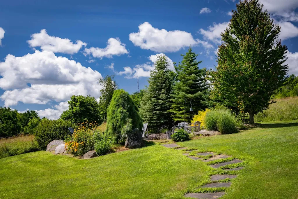 947 Oak Hill Road Williston VT 05495