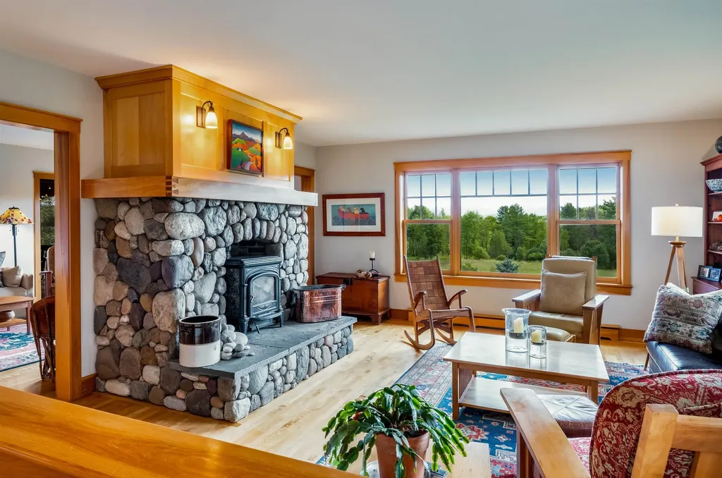947 Oak Hill Road Williston VT 05495