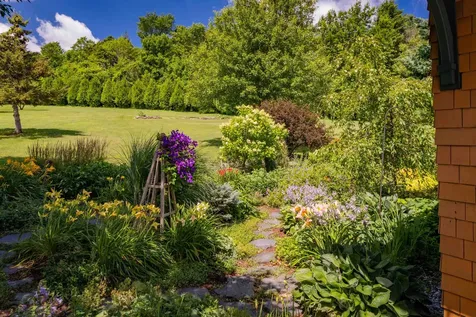 947 Oak Hill Road Williston VT 05495