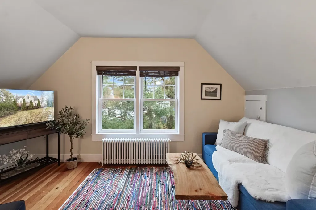 289 Malletts Bay Avenue Winooski VT 05404