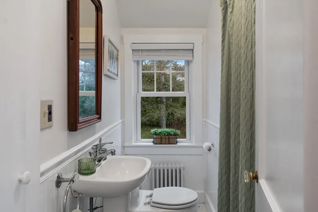 289 Malletts Bay Avenue Winooski VT 05404
