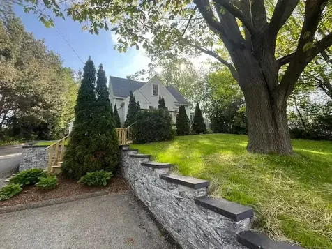 289 Malletts Bay Avenue Winooski VT 05404