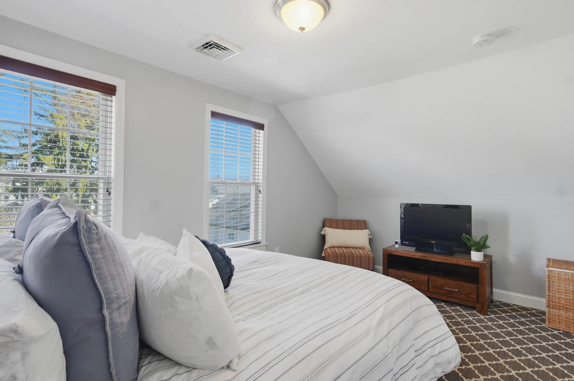 107 Stark Street Portsmouth NH 03801
